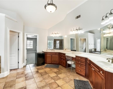 1543 Sever Creek Drive - Photo Thumbnail 20