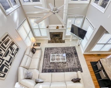 1543 Sever Creek Drive - Photo Thumbnail 16