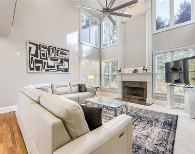 1543 Sever Creek Drive - Photo Thumbnail 15