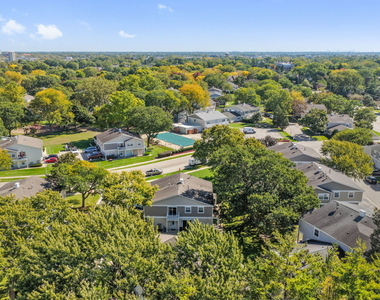 1323 Braver Court - Photo Thumbnail 20