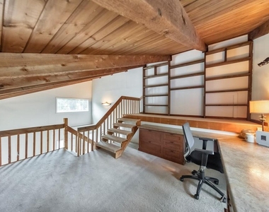 3701 Thornwood Way - Photo Thumbnail 15