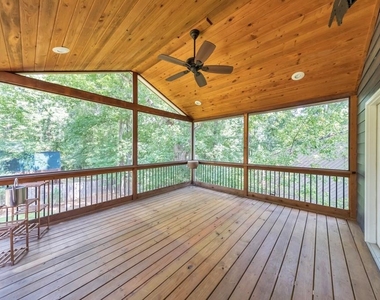 3701 Thornwood Way - Photo Thumbnail 49