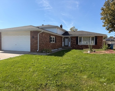 9336 Moody Avenue - Photo Thumbnail 3
