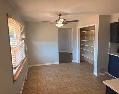 9336 Moody Avenue - Photo Thumbnail 11
