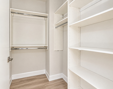 1554 N Talman Avenue - Photo Thumbnail 9