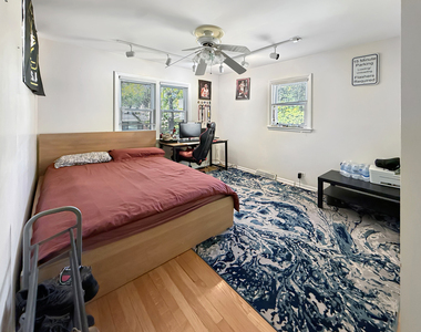 629 Barberry Road - Photo Thumbnail 10