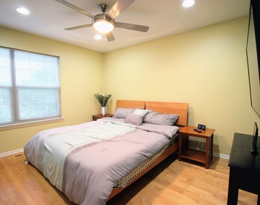 349 Bradbury Lane - Photo Thumbnail 9