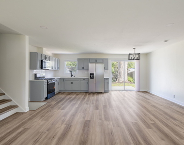 1859 Reichert Avenue - Photo Thumbnail 14