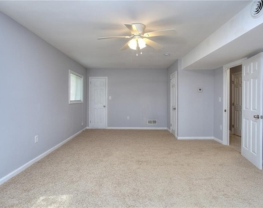 2374 Shamrock Drive - Photo Thumbnail 23
