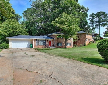 2374 Shamrock Drive - Photo Thumbnail 25