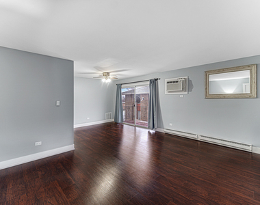 15830 Terrace Drive - Photo Thumbnail 3