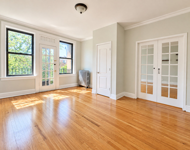 5461 S Everett Avenue - Photo Thumbnail 5
