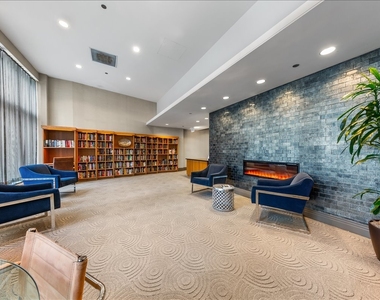 420 E Waterside Drive - Photo Thumbnail 28