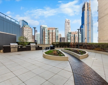 420 E Waterside Drive - Photo Thumbnail 27
