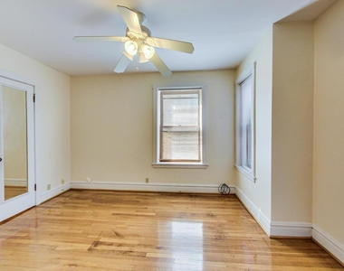 4229 N Ashland Avenue - Photo Thumbnail 11