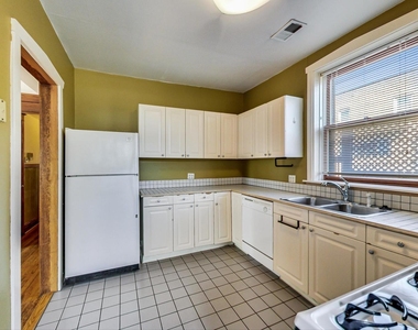 4229 N Ashland Avenue - Photo Thumbnail 23