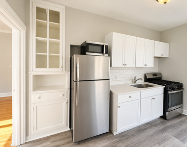 5453 S Everett Avenue - Photo Thumbnail 2