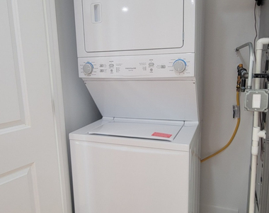 2836 W Arthur Street - Photo Thumbnail 8