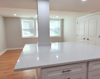 2836 W Arthur Street - Photo Thumbnail 2