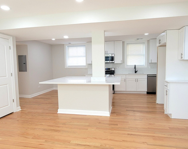 2836 W Arthur Street - Photo Thumbnail 1