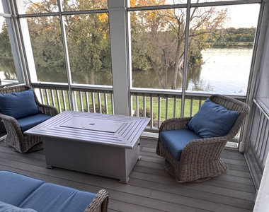 7 Windward Way - Photo Thumbnail 24