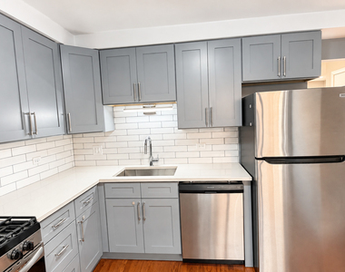 529 E Lincoln Street - Photo Thumbnail 9