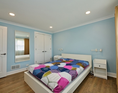 926 N Boxwood Drive - Photo Thumbnail 21