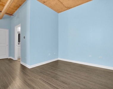 50 E 16th Street - Photo Thumbnail 13