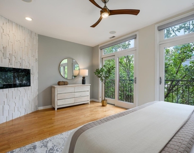 942 W Hubbard Street - Photo Thumbnail 13
