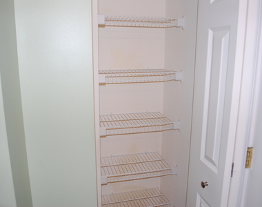 410 W Mahogany Court - Photo Thumbnail 15
