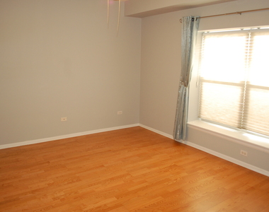 410 W Mahogany Court - Photo Thumbnail 10