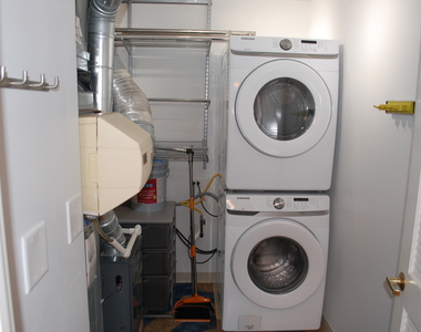 410 W Mahogany Court - Photo Thumbnail 21