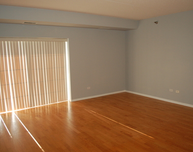 410 W Mahogany Court - Photo Thumbnail 8