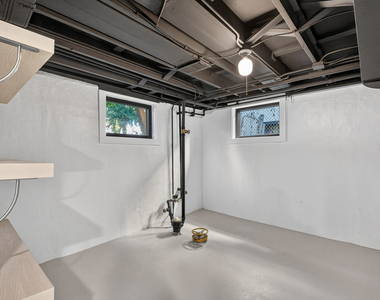 1622 Dempster Street - Photo Thumbnail 21