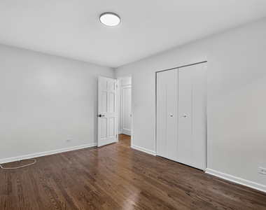 1622 Dempster Street - Photo Thumbnail 15