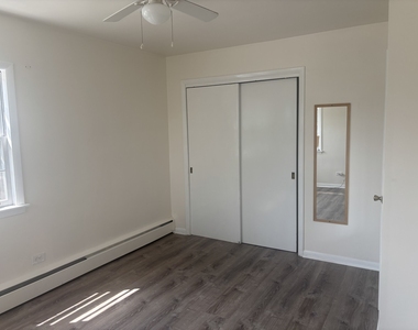 7074 W Diversey Avenue - Photo Thumbnail 5