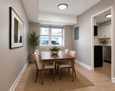 6019 N Fairfield Avenue - Photo Thumbnail 2
