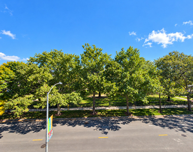 4340 N California Avenue - Photo Thumbnail 12
