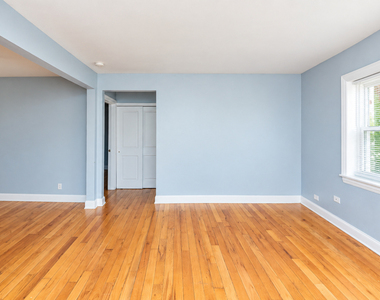227 Custer Avenue - Photo Thumbnail 4