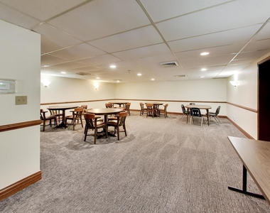 907 Curtiss Street - Photo Thumbnail 24