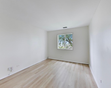 907 Curtiss Street - Photo Thumbnail 15