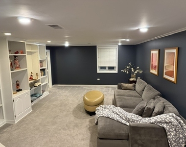 1817 Wildberry Drive - Photo Thumbnail 14