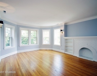 2633 W Carmen Avenue - Photo Thumbnail 3