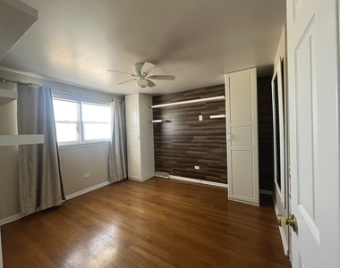 7934 S Komensky Avenue - Photo Thumbnail 22