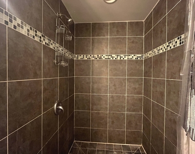 7934 S Komensky Avenue - Photo Thumbnail 9