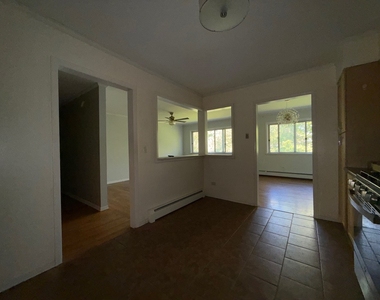 950 Washington Boulevard - Photo Thumbnail 10