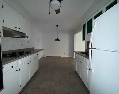 950 Washington Boulevard - Photo Thumbnail 10