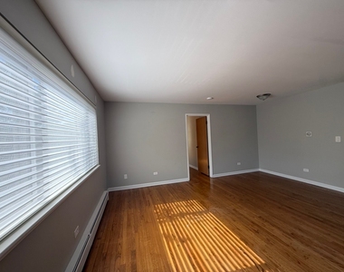 950 Washington Boulevard - Photo Thumbnail 8