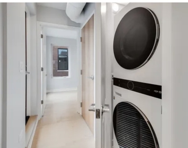 4637 N Ashland Avenue - Photo Thumbnail 10