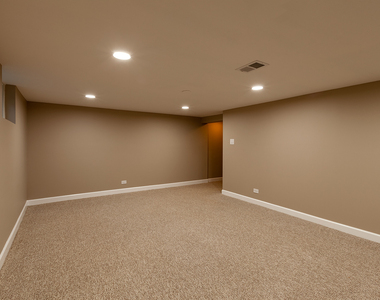 1046 Midway Road - Photo Thumbnail 13